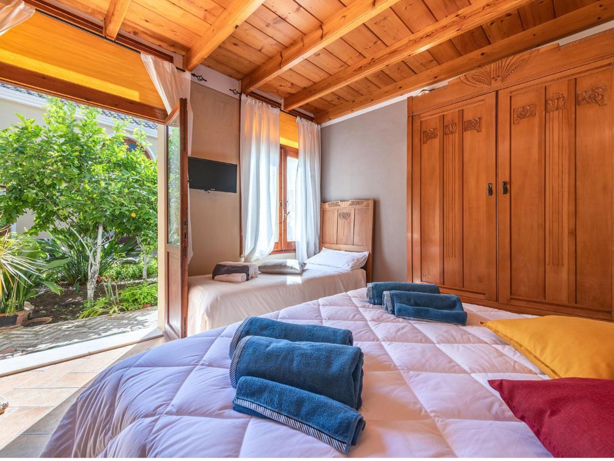 La Torretta Domus Hotell Quartu SantʼElena Exteriör bild