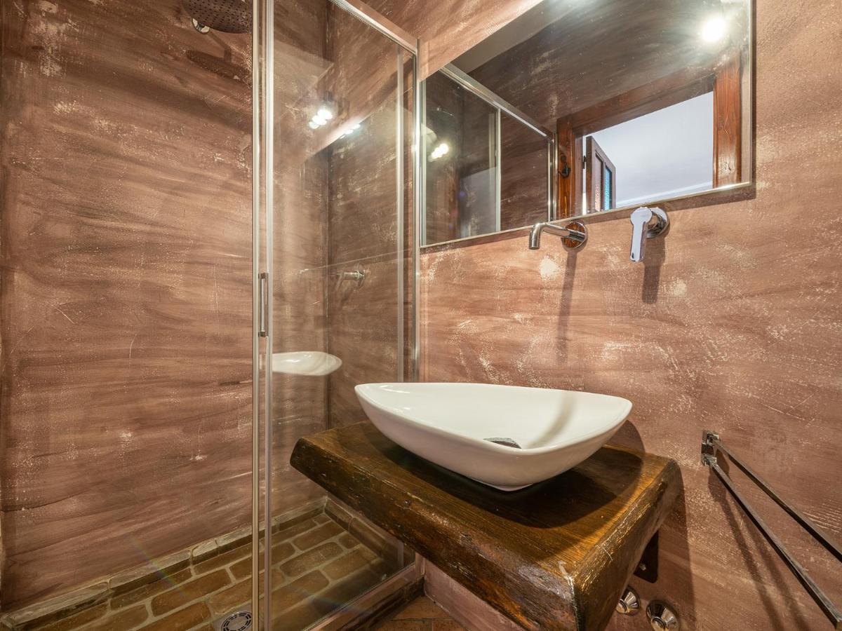 La Torretta Domus Hotell Quartu SantʼElena Exteriör bild