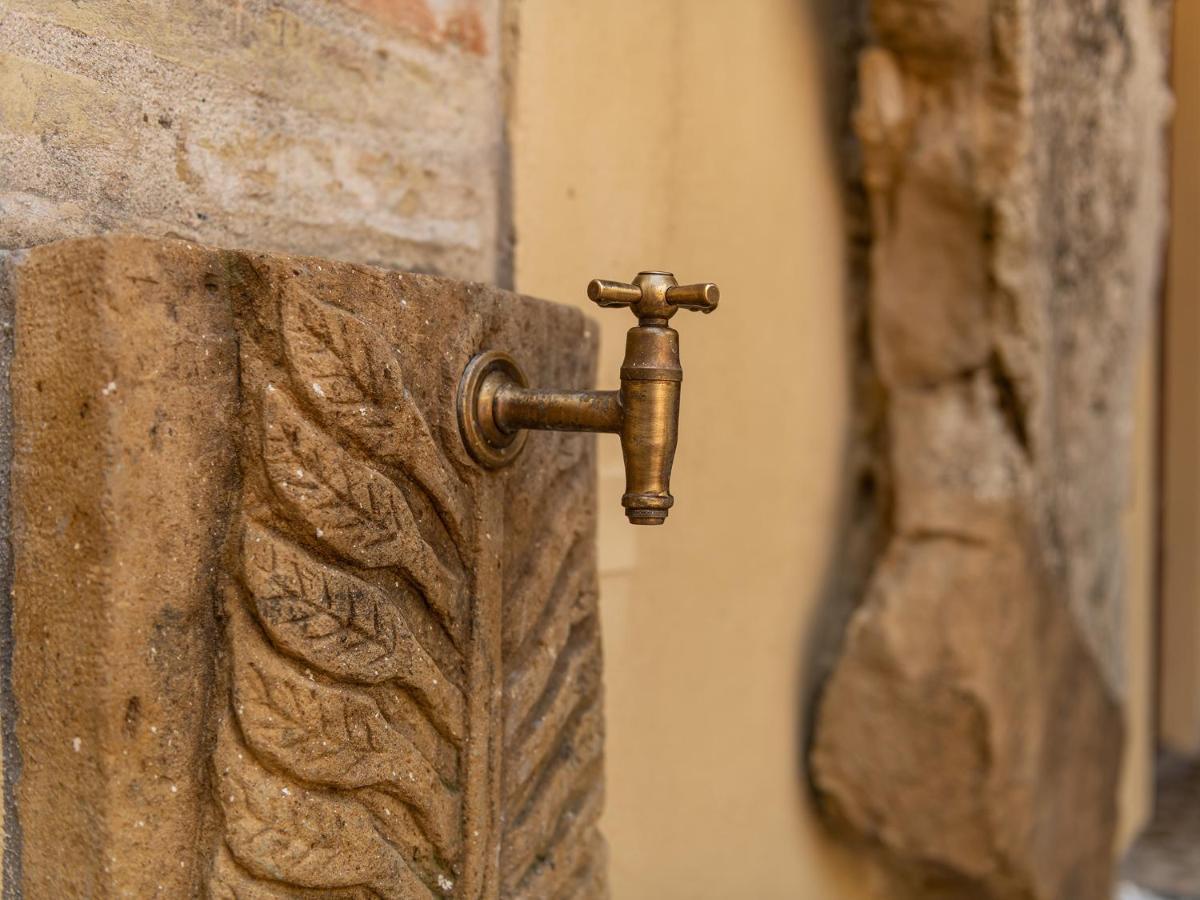 La Torretta Domus Hotell Quartu SantʼElena Exteriör bild