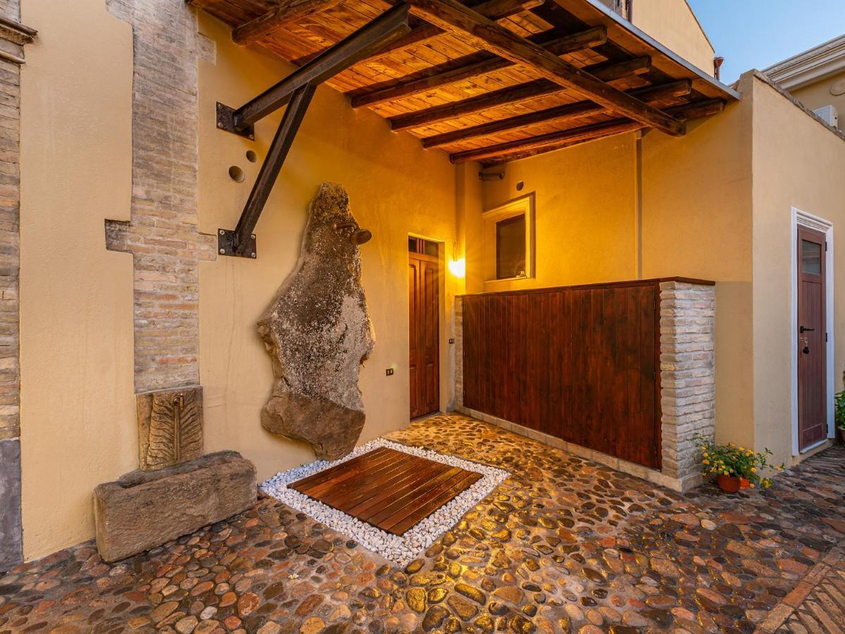 La Torretta Domus Hotell Quartu SantʼElena Exteriör bild